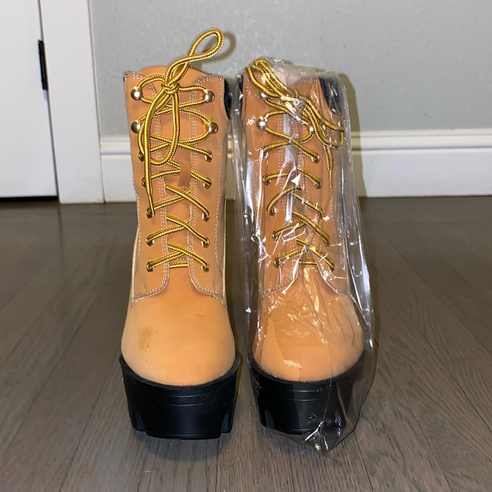 Timberland Style Heel Boots